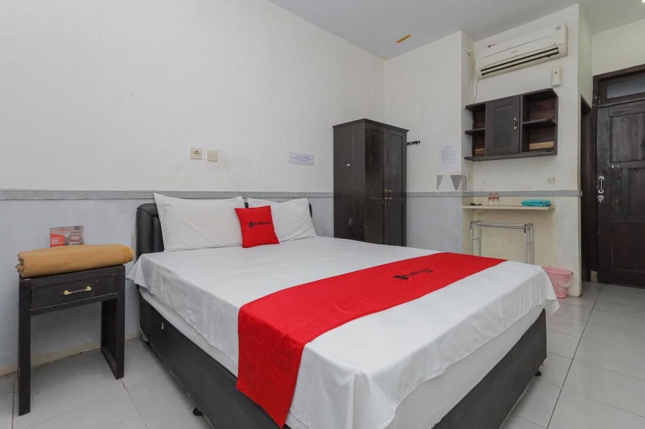 Reddoorz Near Stasiun Malang Kota Lama 2 Екстер'єр фото